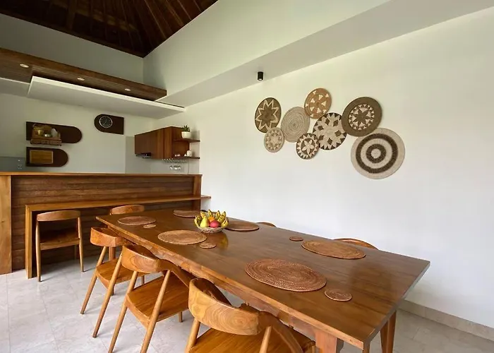 Villa Nau Nusa *